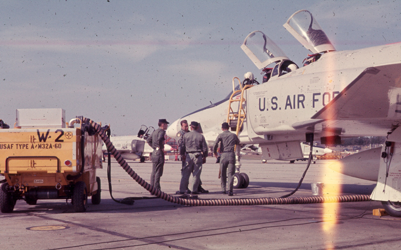 06ShawAFB1965_4415RTRS